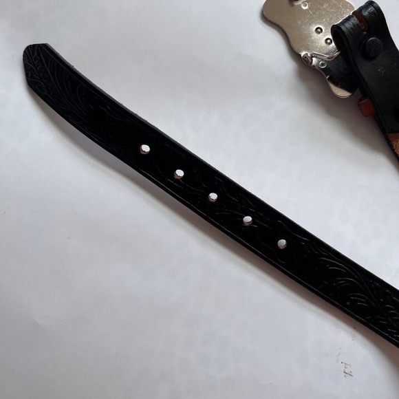 Justin Belt Top Grain Cowhide Cowboy Buckle Size 22 Silver w Gold Made in USA - Picture 8 of 10